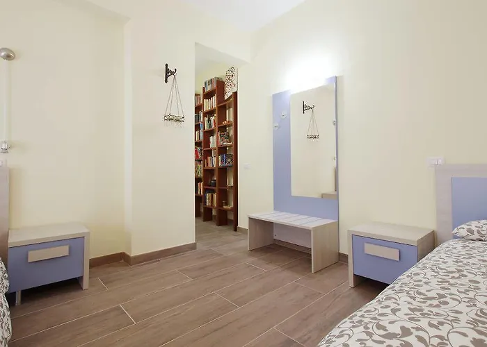 Homesuitehome