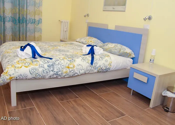 Homesuitehome Vendégház 3*