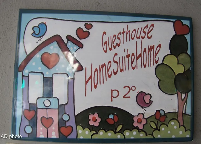 Homesuitehome Vendégház 3*